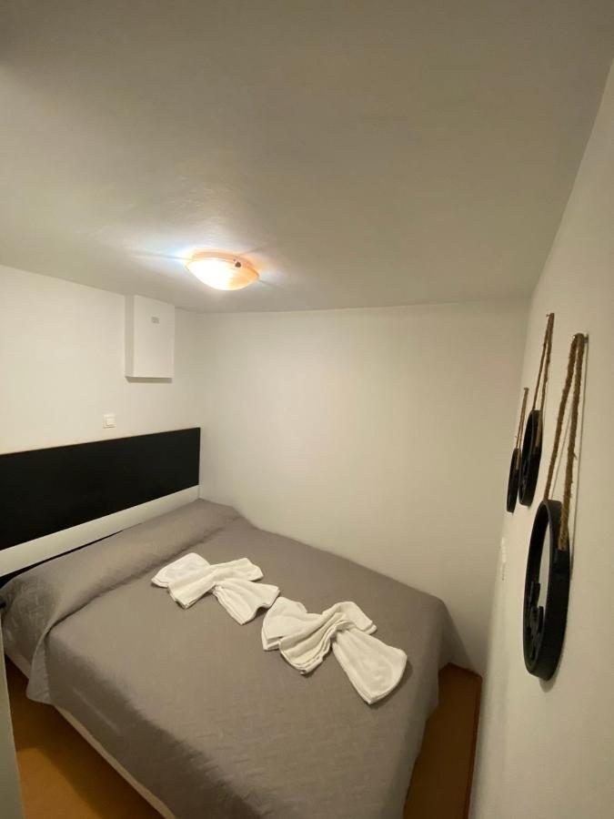 Hotel Le.Chris Central Dorms Rétino Exterior foto
